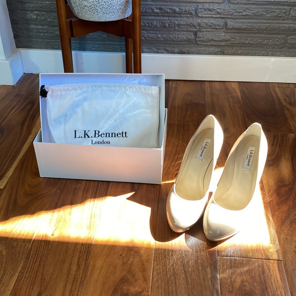 LK Bennett Sledge Pumps, size 40
